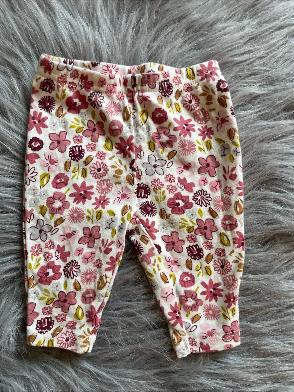 🪶Carter’s Newborn Floral Leggings - Pink